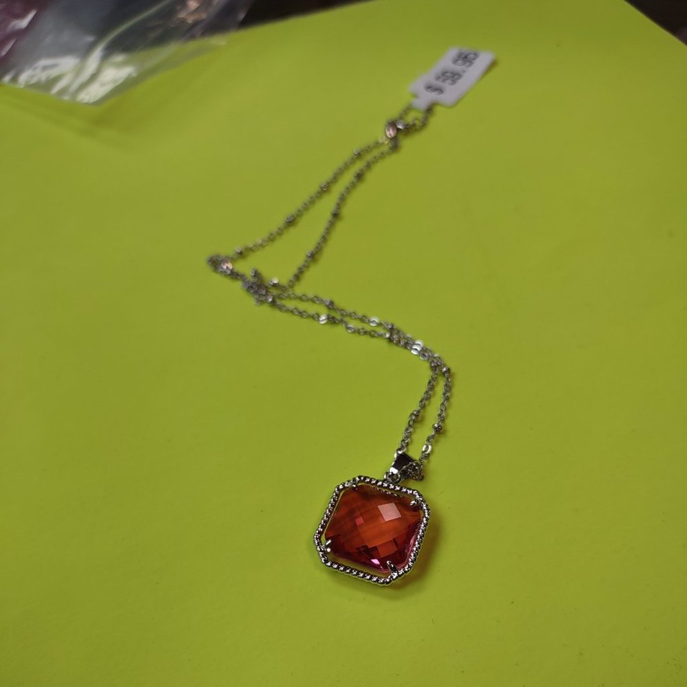 Necklace with square pink stone pendant - New With Tags